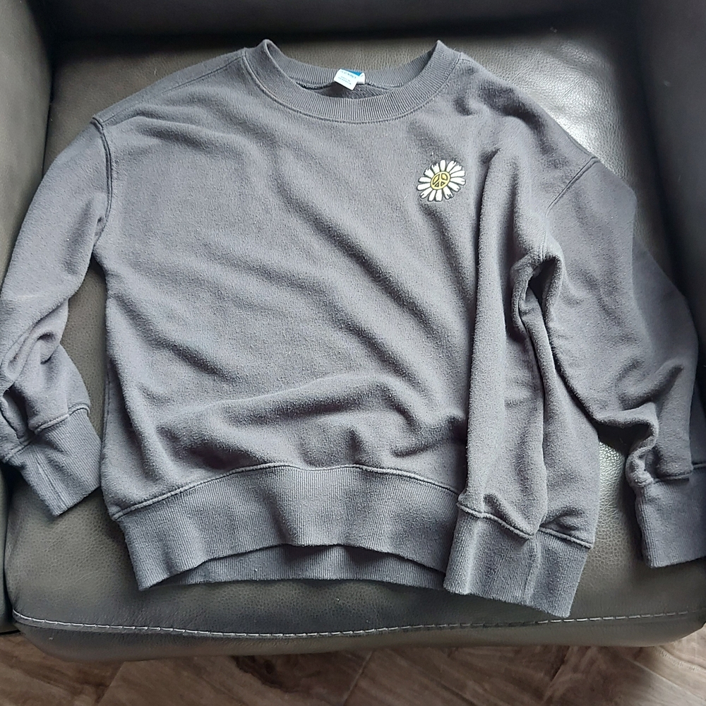 Old Navy Black Crewneck Sweatshirt